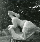 Liegende Margrit