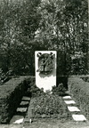 Doetsch-Benziger Grabmal