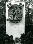 Doetsch-Benziger Grabmal