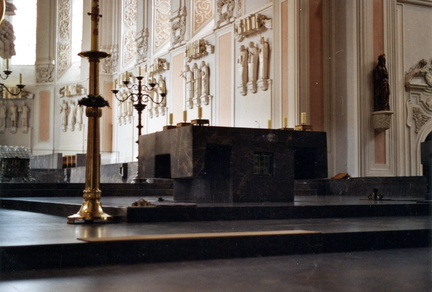 Hauptaltar des Würzburger Doms